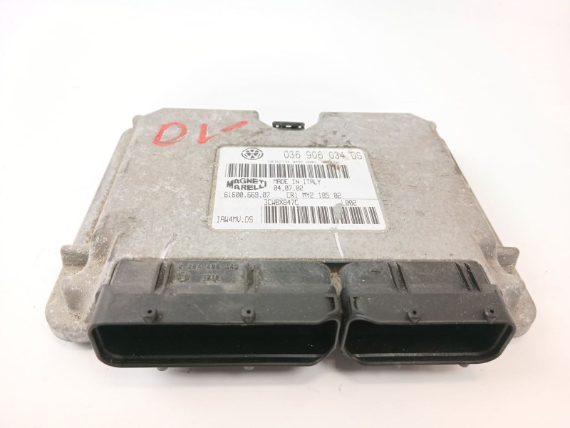 Recambio de centralita motor uce para seat leon (1m1) 1.6 16v referencia OEM IAM 036906034  