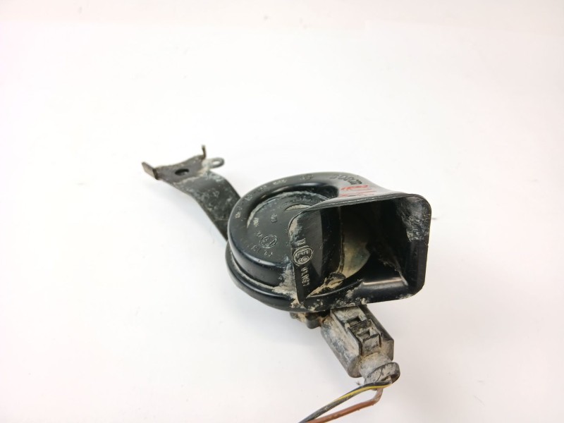 Recambio de claxon para seat leon (1m1) 1.6 16v referencia OEM IAM 70/3381157  