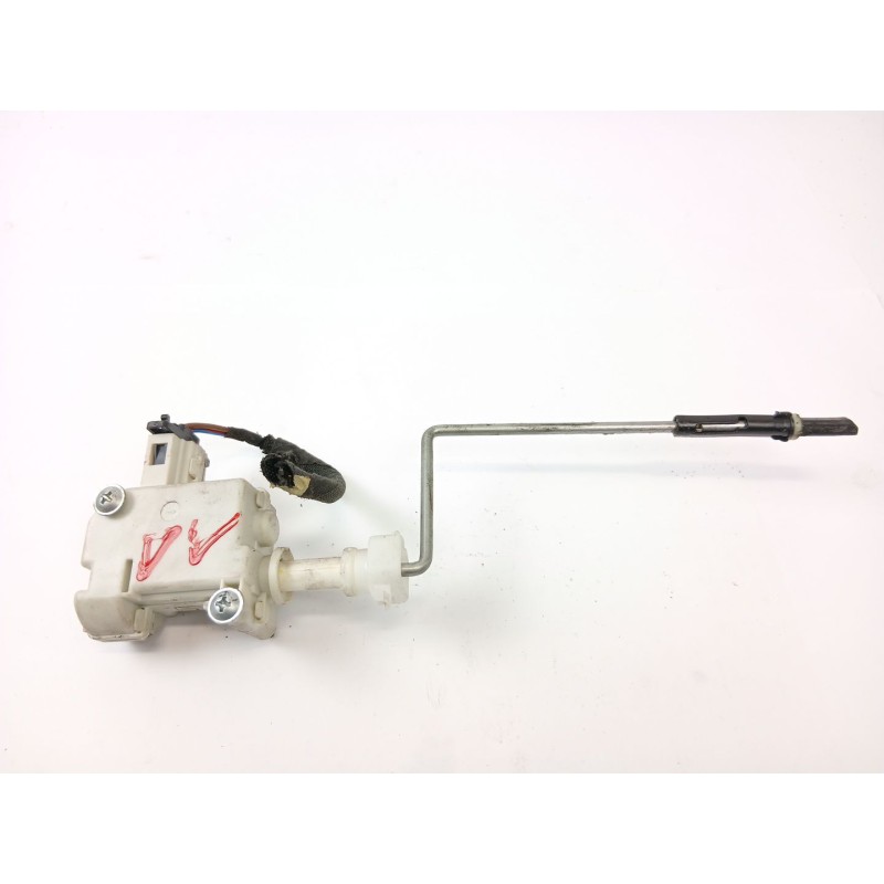 Recambio de motor cierre centralizado tapa combustible para seat leon (1m1) 1.6 16v referencia OEM IAM 1M68107730  