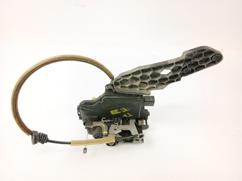 Recambio de cerradura puerta trasera derecha para seat leon (1m1) 1.6 16v referencia OEM IAM 3B4839016  