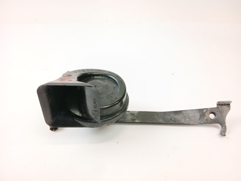 Recambio de claxon para seat leon (1m1) 1.6 16v referencia OEM IAM 70/3381157  