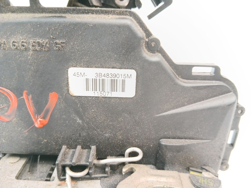 Recambio de cerradura puerta trasera izquierda para seat leon (1m1) 1.6 16v referencia OEM IAM 3B4839015  