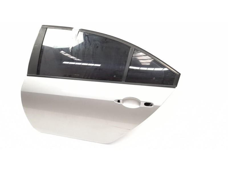Recambio de puerta trasera izquierda para nissan primera berlina (p12) hatchback 1.9 dci referencia OEM IAM 82101BA030  