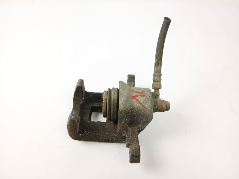 Recambio de pinza freno trasera derecha para hyundai trajet (fo) 2.0 16v cat referencia OEM IAM B0141046  