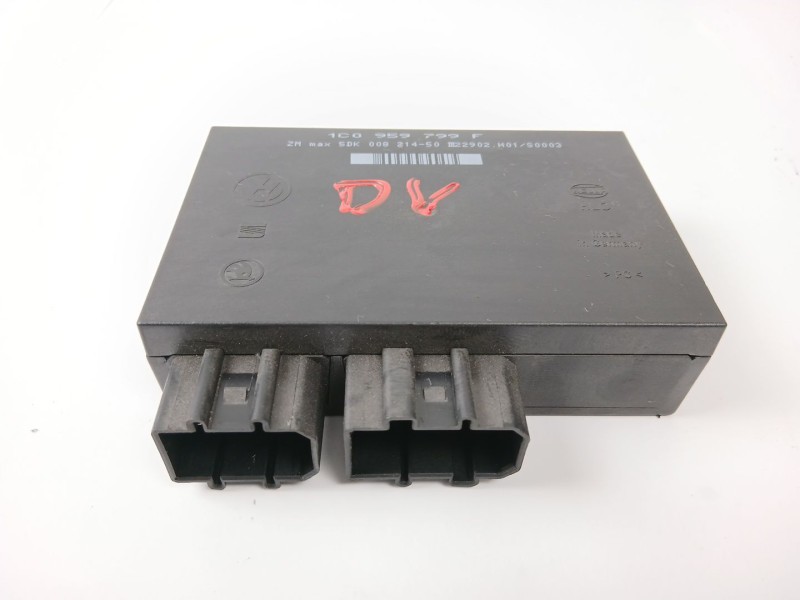Recambio de modulo confort para seat leon (1m1) 1.6 16v referencia OEM IAM 1C0959799  