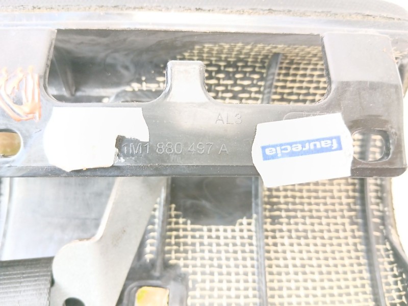 Recambio de moldura para seat leon (1m1) 1.6 16v referencia OEM IAM 1M1880497A  