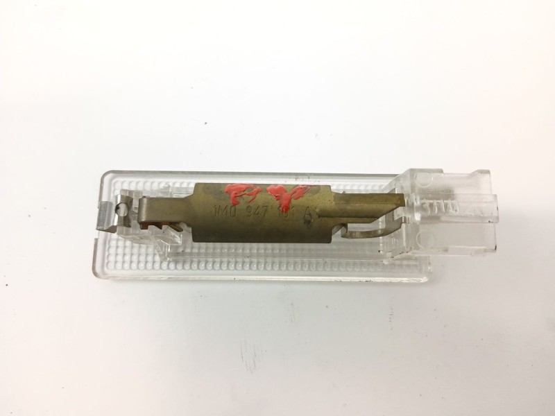 Recambio de luz interior para seat leon (1m1) 1.6 16v referencia OEM IAM 1M0947101A  