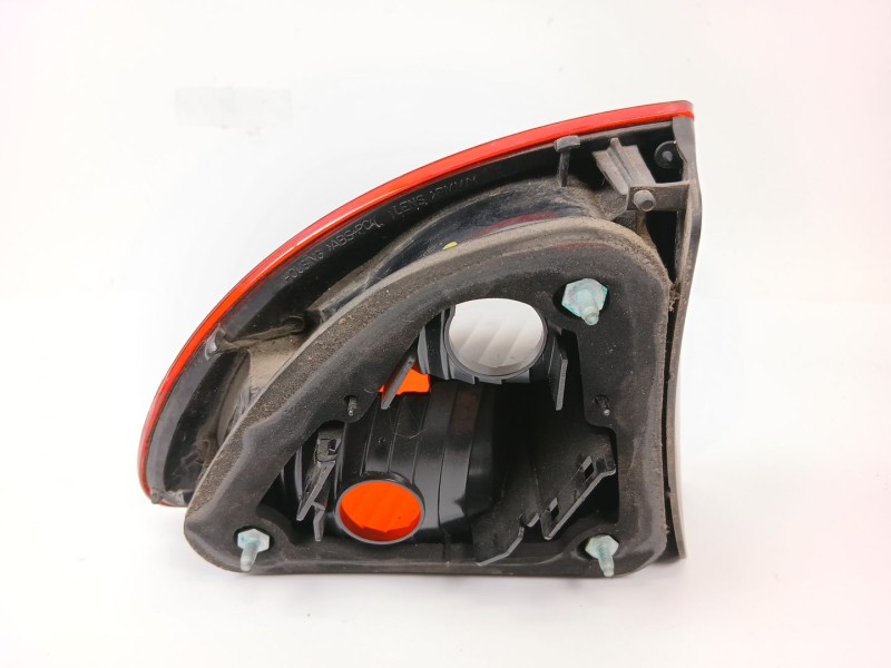 Recambio de piloto trasero derecho para seat leon (1m1) 1.6 16v referencia OEM IAM   
