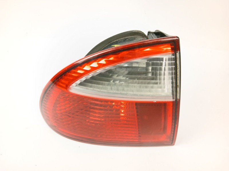Recambio de piloto trasero izquierdo para seat leon (1m1) 1.6 16v referencia OEM IAM   