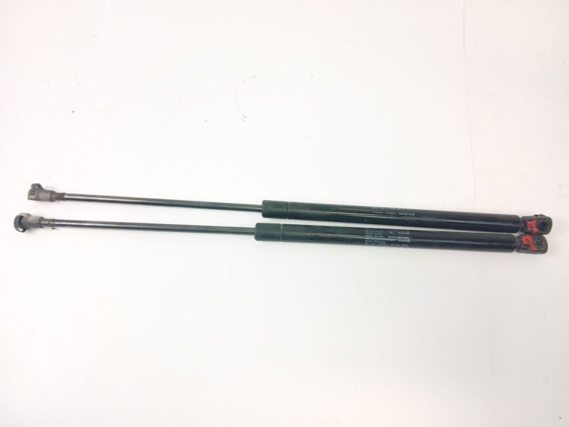 Recambio de amortiguadores maletero / porton para seat leon (1m1) 1.6 16v referencia OEM IAM 1M6827550  
