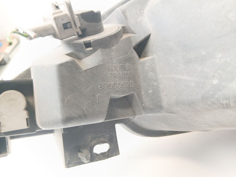 Recambio de faro derecho para peugeot 206 sw x-line referencia OEM IAM 89000520  