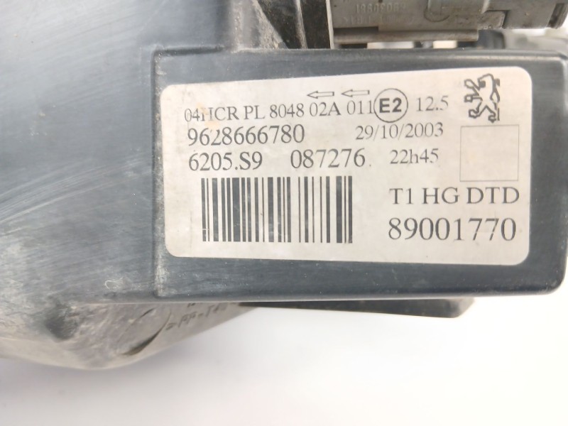Recambio de faro derecho para peugeot 206 sw x-line referencia OEM IAM 89000520  