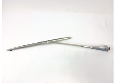 Recambio de brazo limpia delantero derecho para seat 133 (133a) 0.8 referencia OEM IAM   