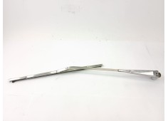 Recambio de brazo limpia delantero derecho para seat 133 (133a) 0.8 referencia OEM IAM    2