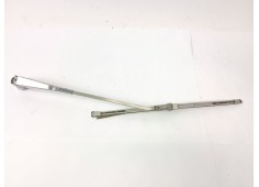 Recambio de brazo limpia delantero izquierdo para seat 133 (133a) 0.8 referencia OEM IAM   