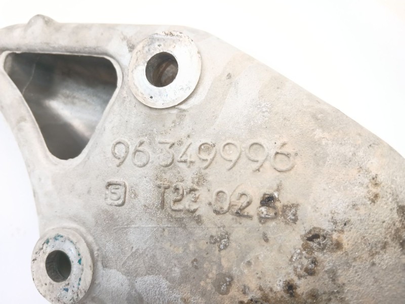 Recambio de soporte motor para peugeot 206 sw x-line referencia OEM IAM 96349996  