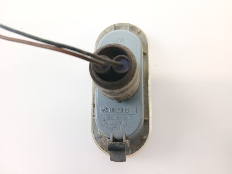 Recambio de piloto lateral derecho para seat leon (1m1) 1.6 16v referencia OEM IAM 1J0949117  