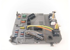 Recambio de caja reles / fusibles para peugeot 206 sw x-line referencia OEM IAM 9652171980   2