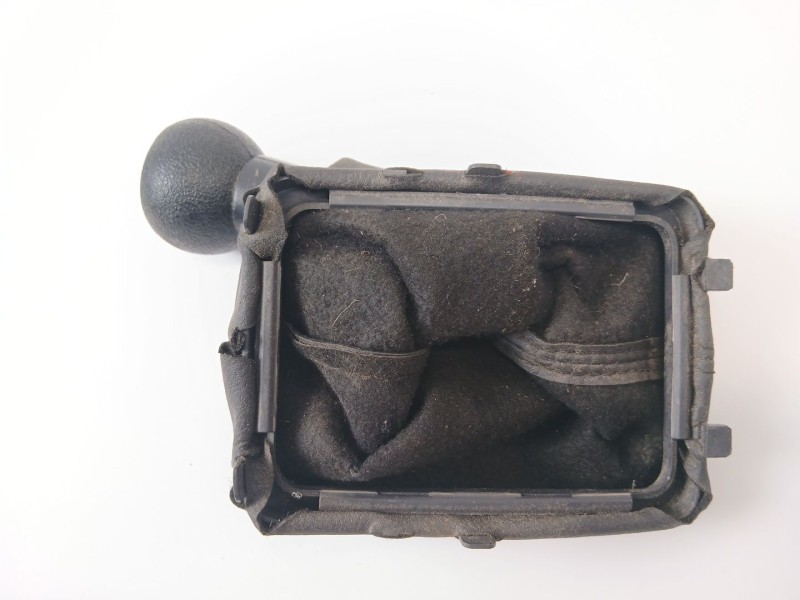 Recambio de guarnecidos palanca cambio para peugeot 206 sw x-line referencia OEM IAM   