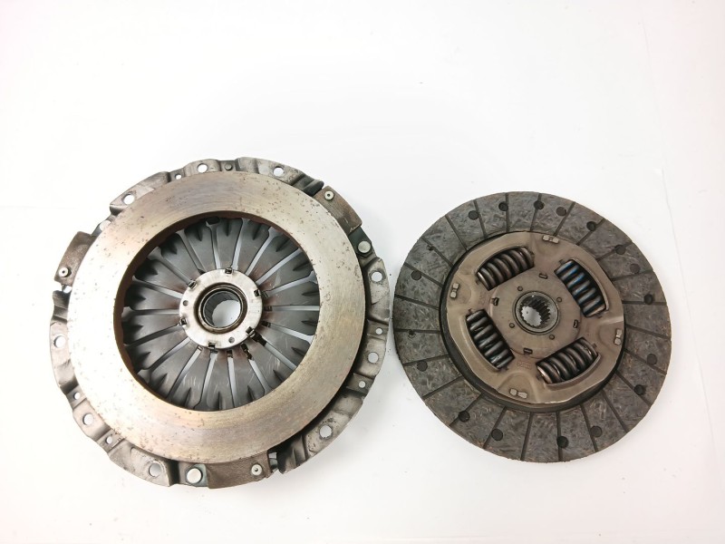 Recambio de kit embrague para hyundai trajet (fo) 2.0 16v cat referencia OEM IAM 2974800  