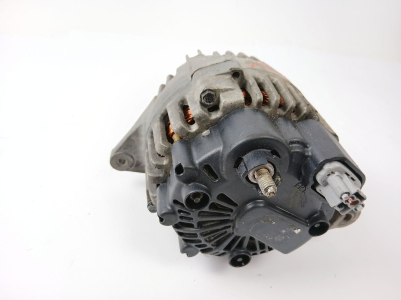 Recambio de alternador para hyundai trajet (fo) 2.0 16v cat referencia OEM IAM   