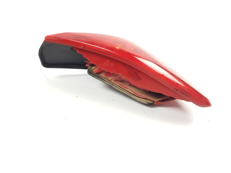 Recambio de piloto trasero derecho para peugeot 3008 1.6 hdi fap referencia OEM IAM 9683461980  6351HC
