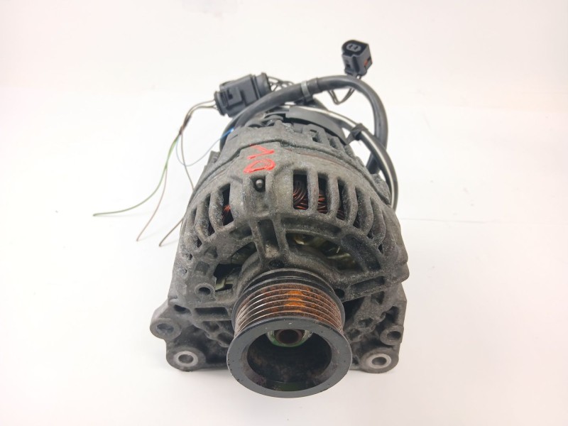 Recambio de alternador para seat leon (1m1) 1.6 16v referencia OEM IAM 028903028  