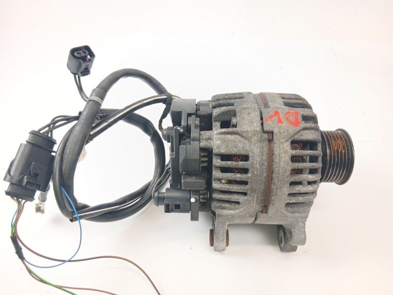 Recambio de alternador para seat leon (1m1) 1.6 16v referencia OEM IAM 028903028  