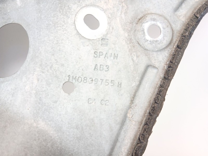 Recambio de elevalunas trasero izquierdo para seat leon (1m1) 1.6 16v referencia OEM IAM 1M0839755  