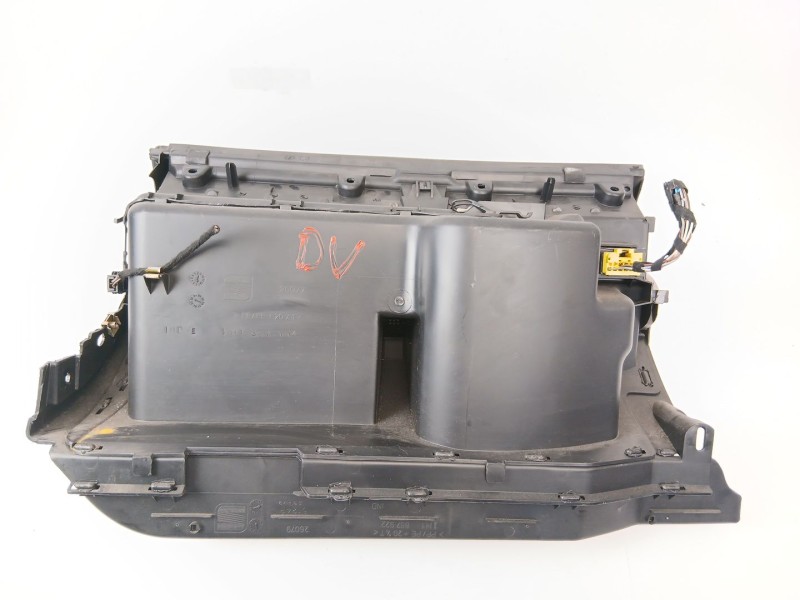 Recambio de guantera para seat leon (1m1) 1.6 16v referencia OEM IAM 1M1857104  