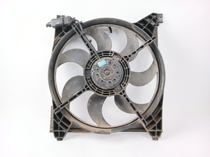 Recambio de electroventilador para hyundai trajet (fo) 2.0 16v cat referencia OEM IAM 25386-3A150  