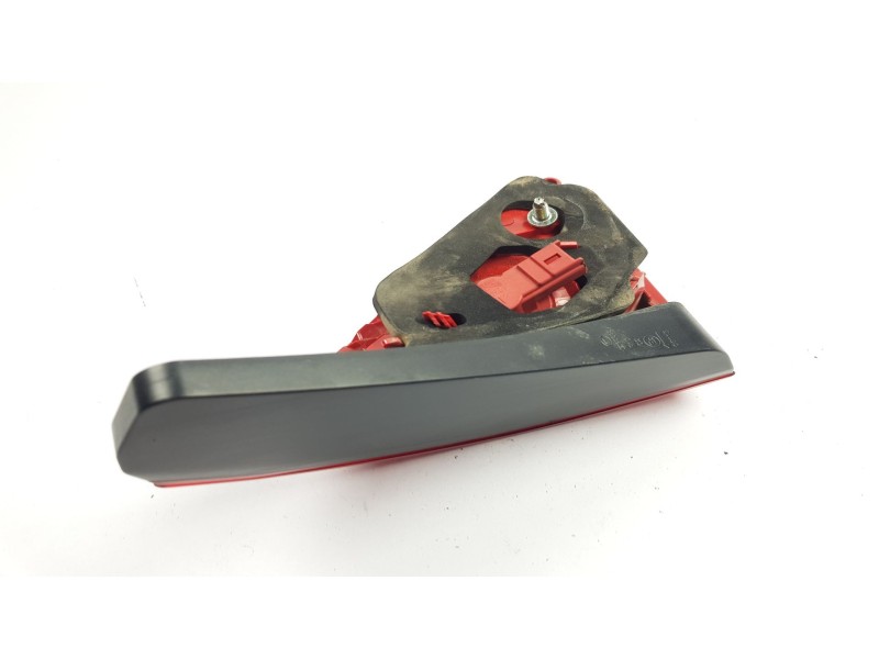 Recambio de piloto trasero derecho para peugeot 3008 1.6 hdi fap referencia OEM IAM 9683461980  6351HC