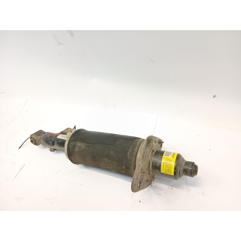 Recambio de amortiguador trasero izquierdo para audi allroad quattro (4b5) 2.5 tdi (132kw) referencia OEM IAM   