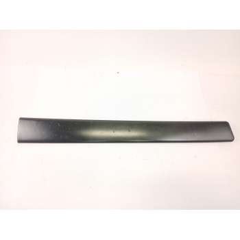 MOLDURA 4B0867409 