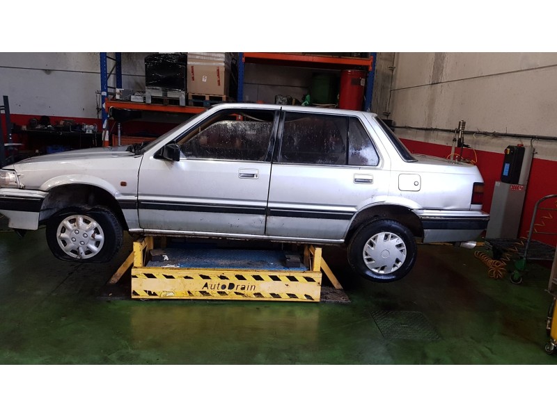 rover 200 i sedán (xh) del año 1987