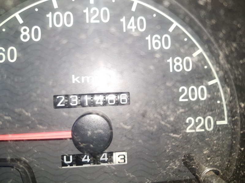 hyundai trajet (fo) del año 2004