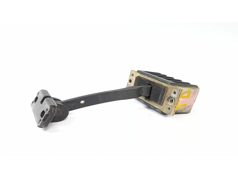 Recambio de varios para mercedes-benz clase c (w203) berlina 200 cdi (203.004) referencia OEM IAM A2037300116  