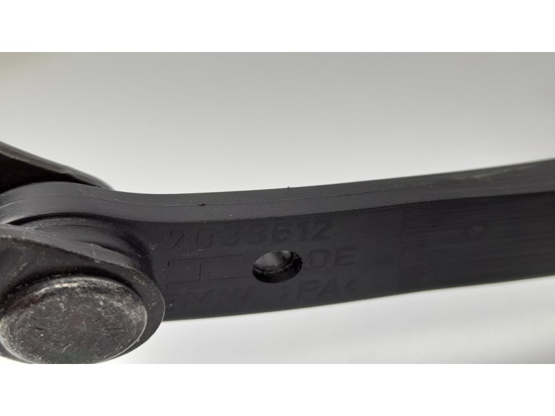 Recambio de varios para bmw serie 5 berlina (e60) 535 d referencia OEM IAM 7033612  