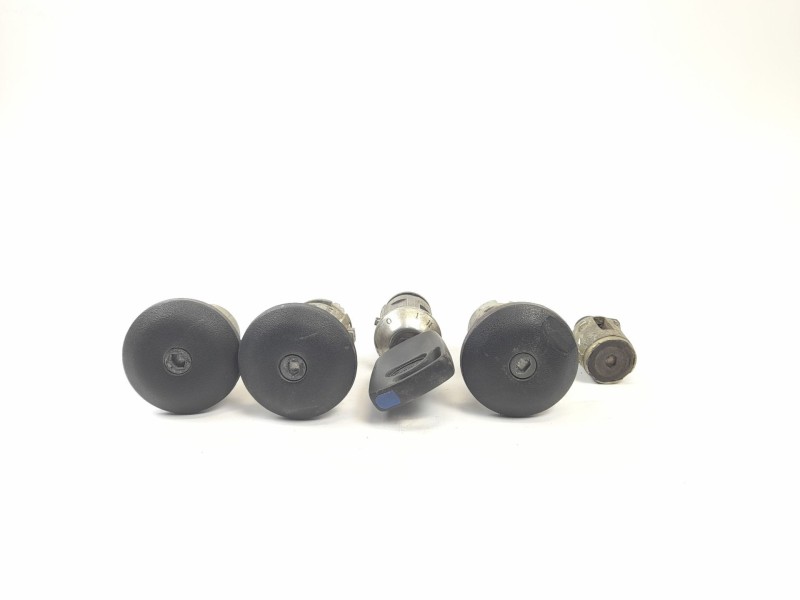 Recambio de varios para ford transit connect (tc7) 1.8 tdci cat referencia OEM IAM   