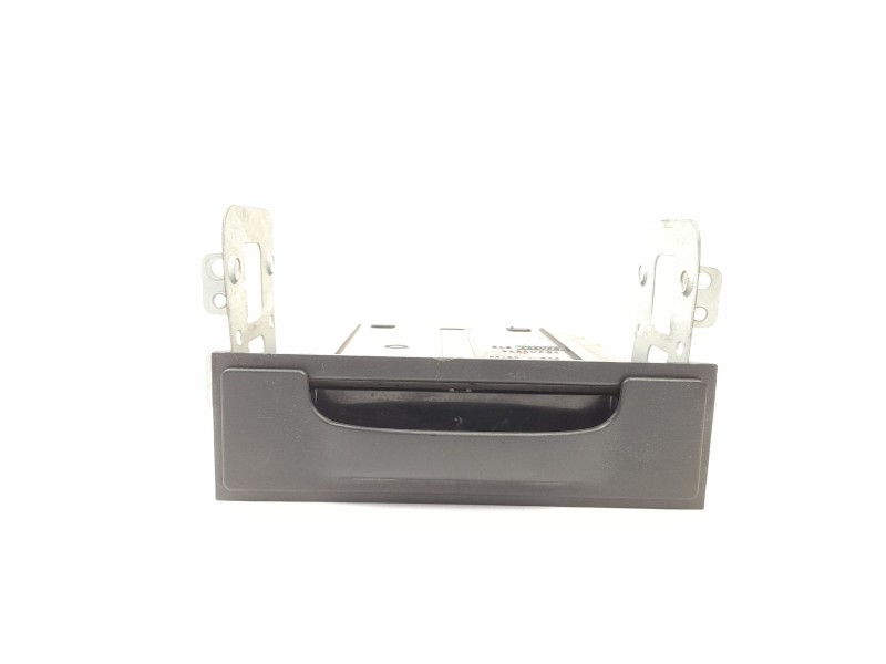 Recambio de varios para nissan pick up (d22) 2.5 d referencia OEM IAM 68430VJ200 68430VJ400 68430VJ210