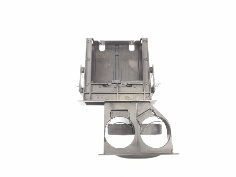 Recambio de varios para nissan pick up (d22) 2.5 d referencia OEM IAM 68430VJ200 68430VJ400 68430VJ210