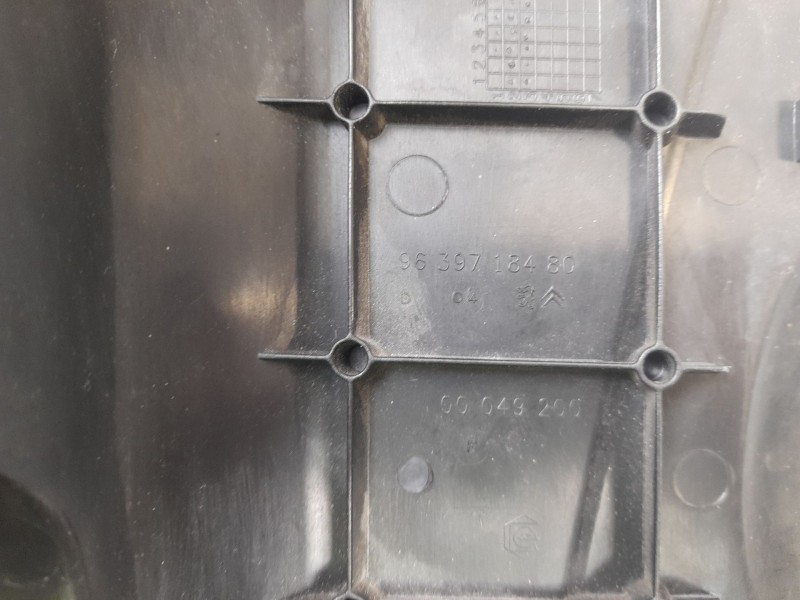 Recambio de varios para citroën c2 1.4 hdi referencia OEM IAM 9639718480  