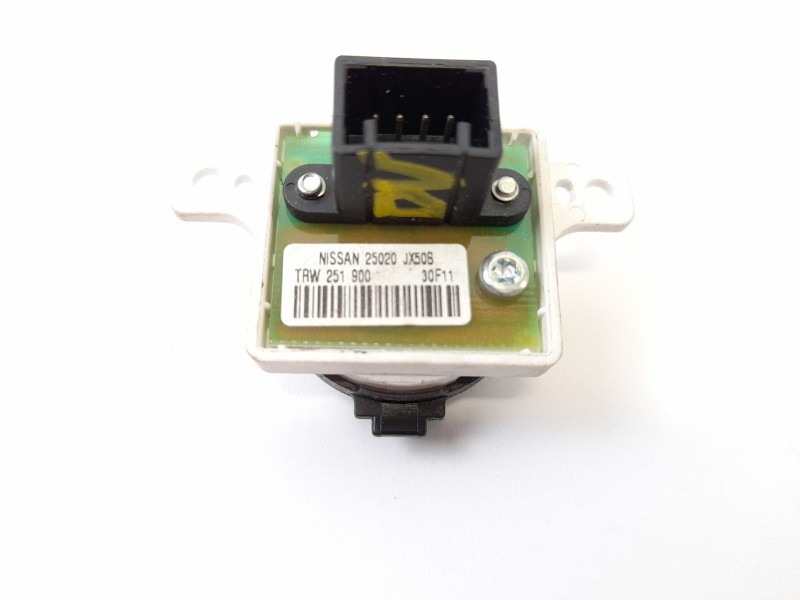 Recambio de varios para nissan nv 200 (m20) nv200 furgón basic referencia OEM IAM 25020JX50B  