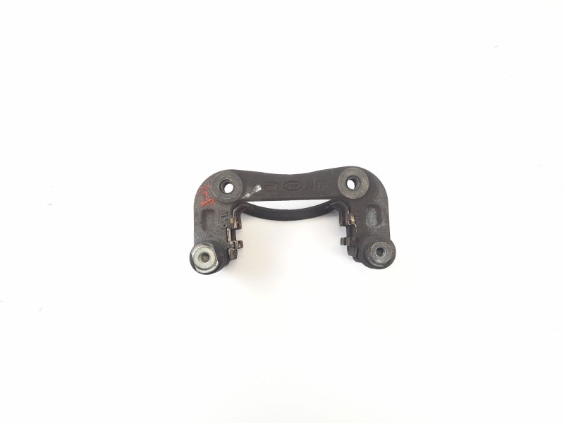 Recambio de varios para kia carens iii monospace un 2.0 crdi referencia OEM IAM   