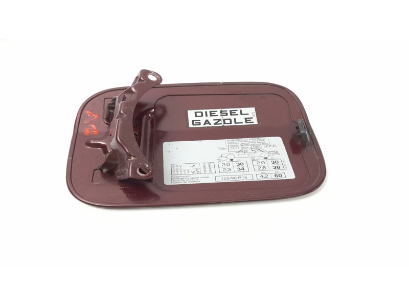 Recambio de tapa exterior combustible para audi 80 avant (8c, b4) 1.9 tdi referencia OEM IAM 8A0809905A  