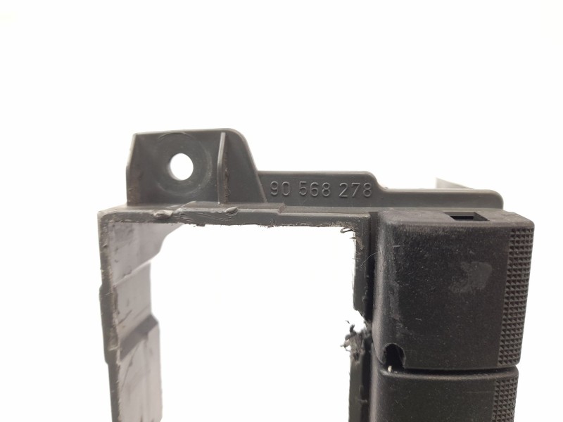 Recambio de varios para opel vectra b hatchback (j96) 2.0 dti 16v (f68) referencia OEM IAM 90568278  