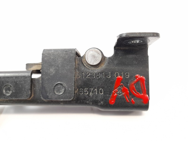 Recambio de varios para nissan nv300 kombi (x82) 1.6 dci 125 referencia OEM IAM 812381J  