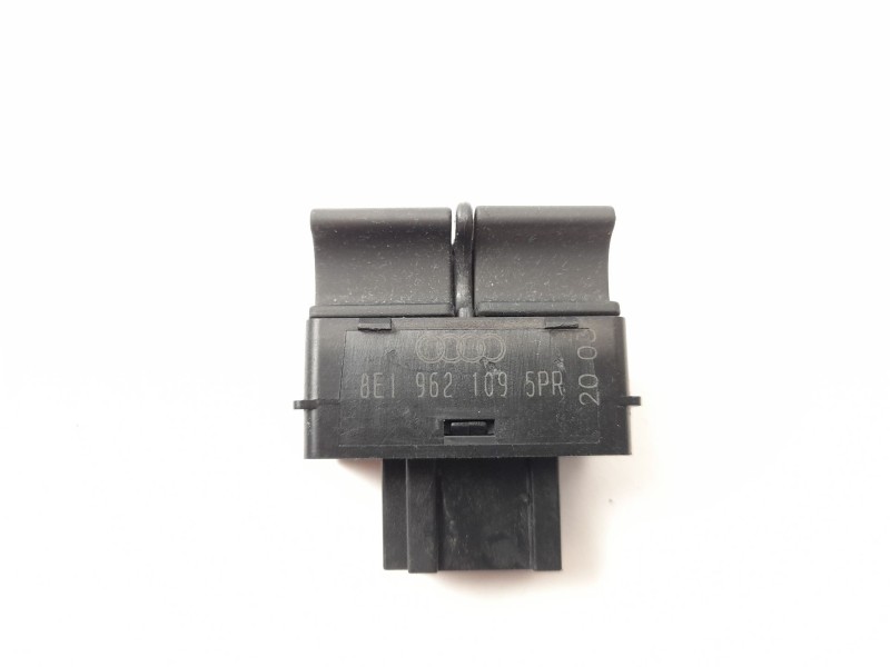 Recambio de varios para audi a4 avant (8e) 1.8 t referencia OEM IAM 8E1962109  