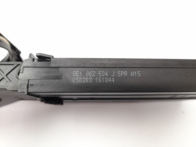 Recambio de varios para audi a4 avant (8e) 1.8 t referencia OEM IAM 8E1862534J  