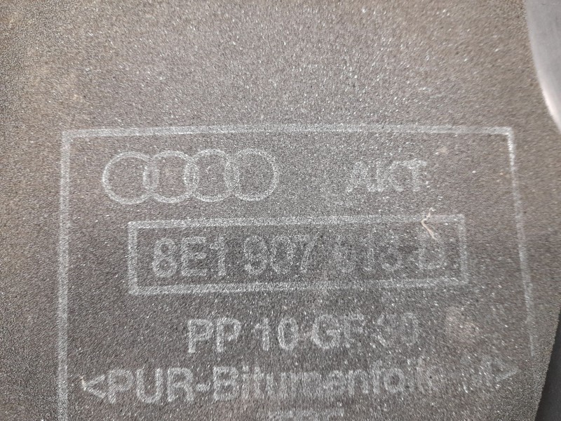 Recambio de varios para audi a4 avant (8e) 1.8 t referencia OEM IAM 8E1907013D  